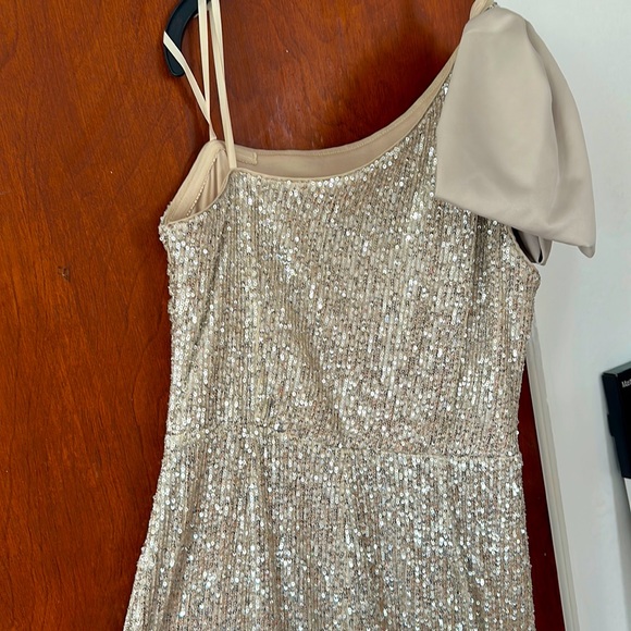 One time used November 2022 - Picture 1 of 5